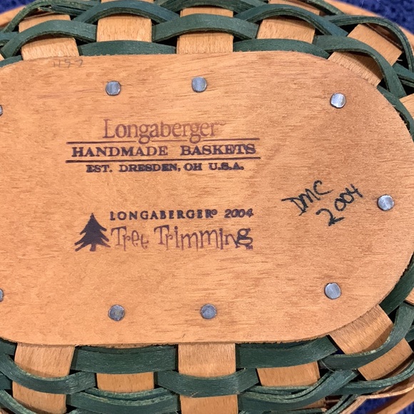 Longaberger 2004 Tree Trimming Collection Gumdrop basket set. - Picture 5 of 11
